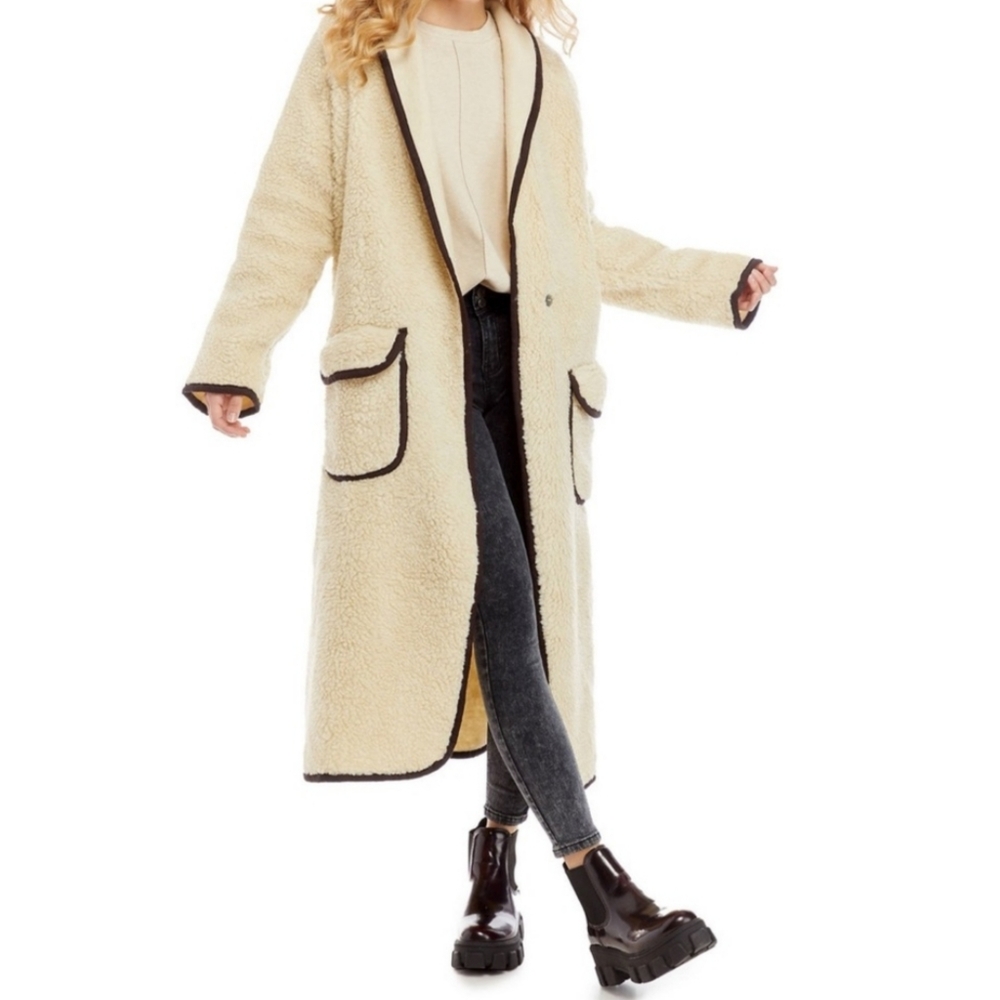 Free People ร Irresistable Teddy Faux Fur Cardigan - Picture 7 of 9